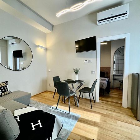 Future Apartments Tricolore Milan Luaran gambar